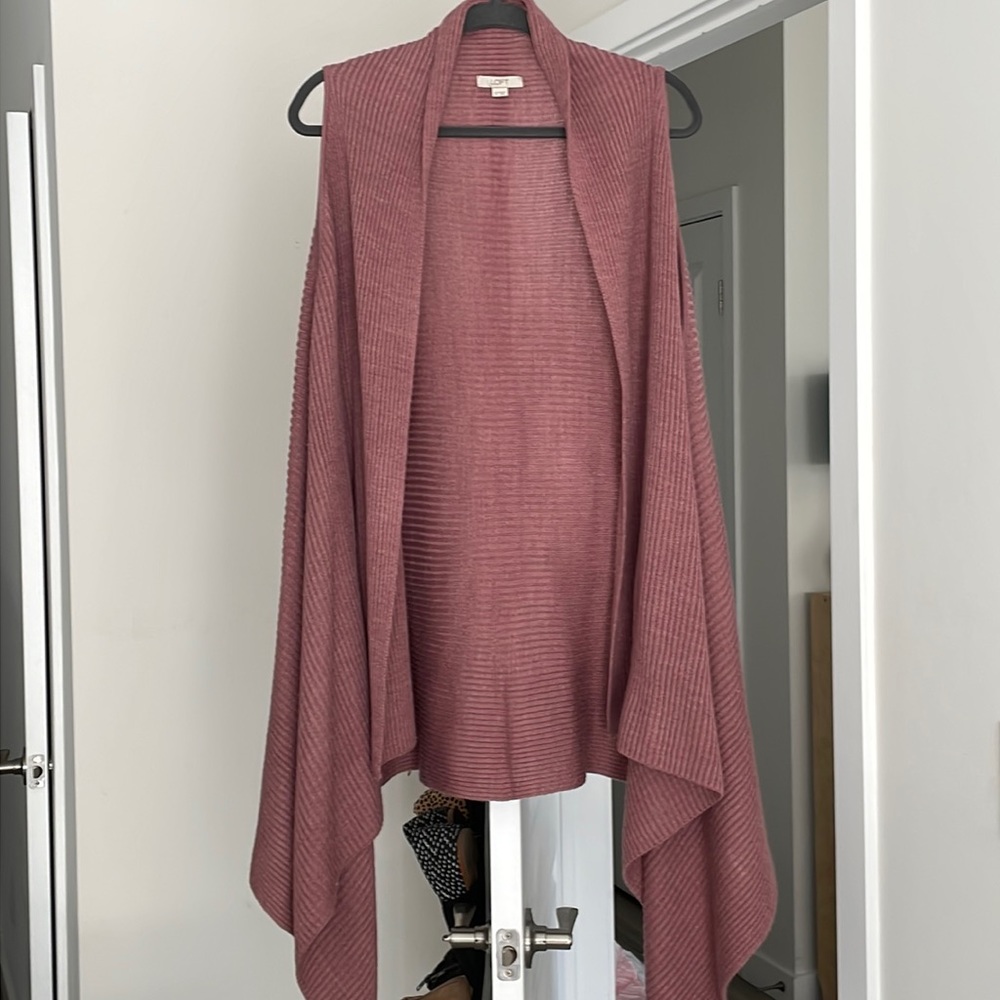 Loft sweater vest